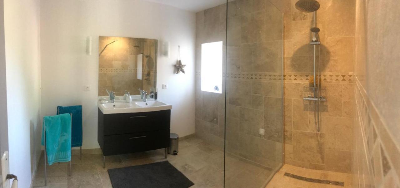 Chambres D Hotes De Charme Dans Mas La Souvine Du 17Eme, Chambres Climatisees Bédarrides Εξωτερικό φωτογραφία